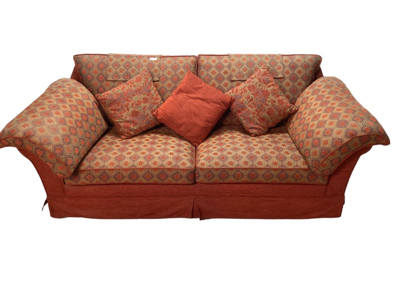 Brocante gestoffeerde sofa
